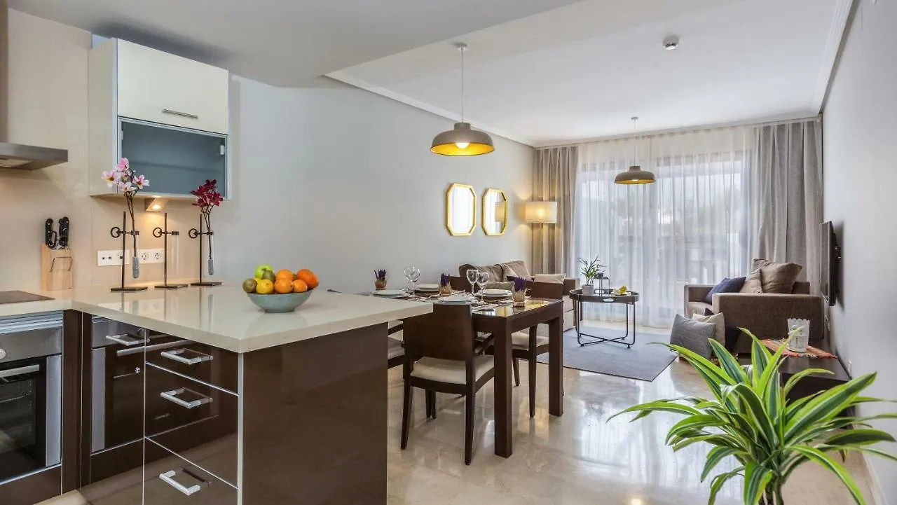 Ona Valle Romano Golf & Resort Εστεπόνα